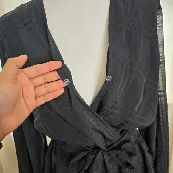 Black long sleeve Romper - Picture 7 of 13